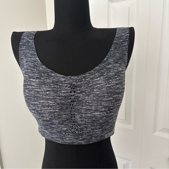 Victoria's Secret Sport Bra Angel Max Laser Cut Front Back Closure 34DDD Gray - Picture 1 of 5